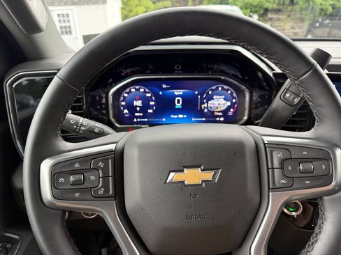 Certified 2026 Chevrolet Silverado 2500 LT w/ Z71 Chrome Sport Edition AWD/4WD image 25