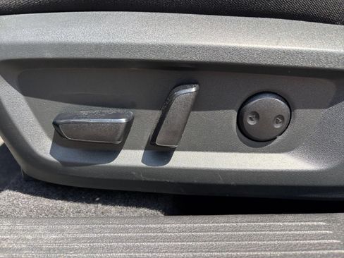 Used 2026 Nissan Rogue SV FWD image 21