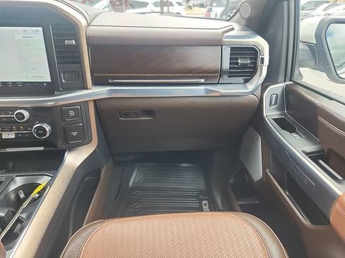 Certified 2025 Ford F150 King Ranch AWD/4WD image 10