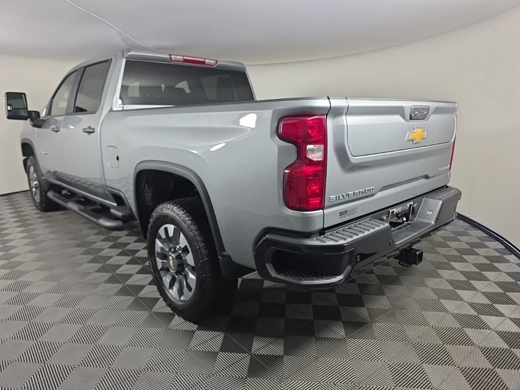 New 2026 Chevrolet Silverado 2500 Custom w/ Custom Value Package AWD/4WD image 3