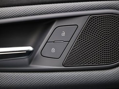 New 2026 Audi Q3 quattro 2.0T AWD/4WD image 17