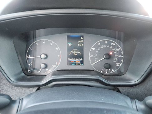 Used 2024 Toyota Corolla LE image 17