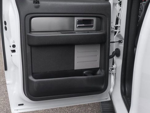 Used 2014 Ford F150 FX4 w/ Equipment Group 402A Luxury image 37