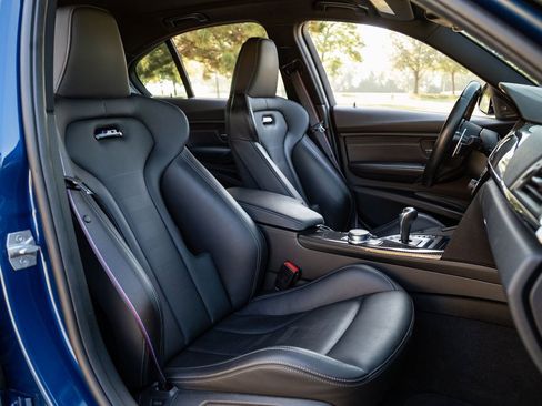 Used 2018 BMW M3 w/ Competition Package image 36