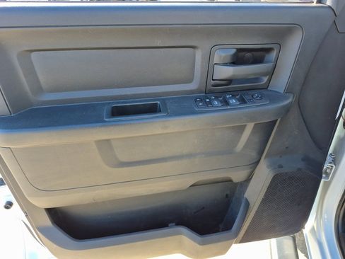 Used 2022 RAM 3500 Tradesman w/ Chrome Appearance Group image 13