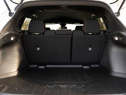 Used 2026 Honda HR-V Sport image 40