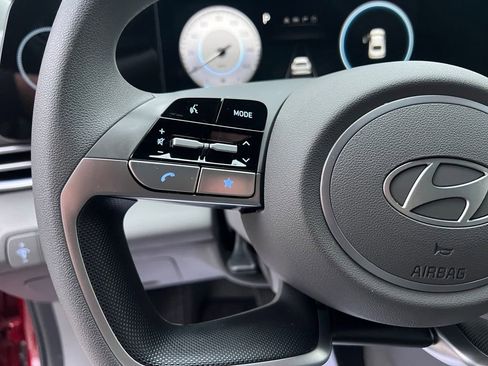 Certified 2024 Hyundai Elantra SEL image 16