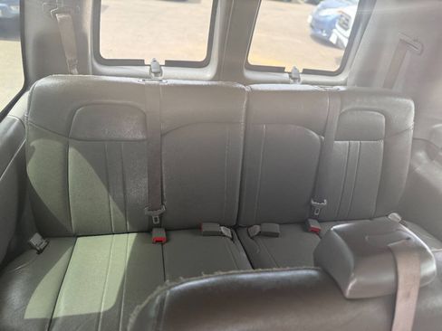 Used 2023 Chevrolet Express 3500 LS RWD image 20