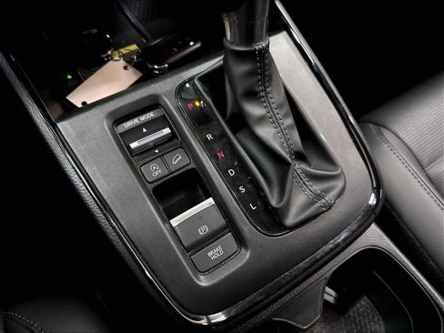 Used 2024 Honda CR-V EX-L image 37