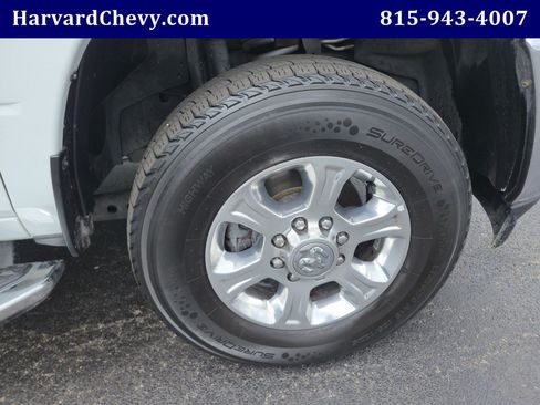 Used 2024 RAM 3500 Big Horn AWD/4WD image 42