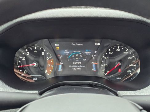 Used 2024 Jeep Compass Latitude image 16