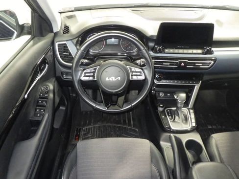 Used 2022 Kia Seltos Nightfall Edition AWD/4WD image 9