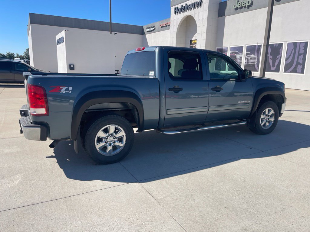 Used 2013 GMC Sierra 1500 SLE w/ Power Tech Package AWD/4WD image 7