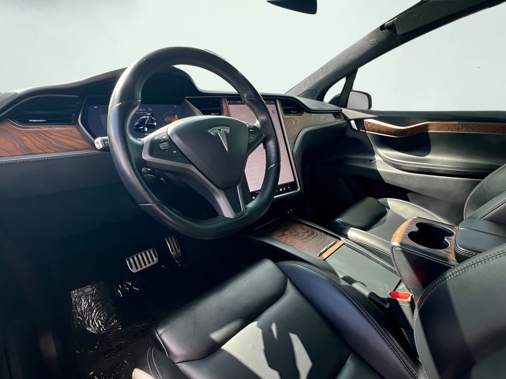 Used 2020 Tesla Model X Long Range AWD/4WD image 12