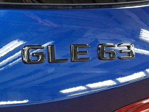 Used 2019 Mercedes-Benz GLE 63 AMG 4MATIC image 30