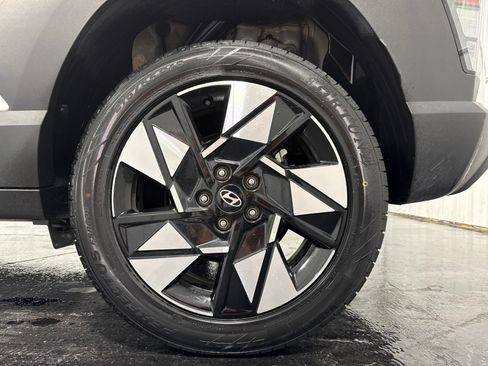 Used 2025 Hyundai Kona SEL AWD/4WD image 9