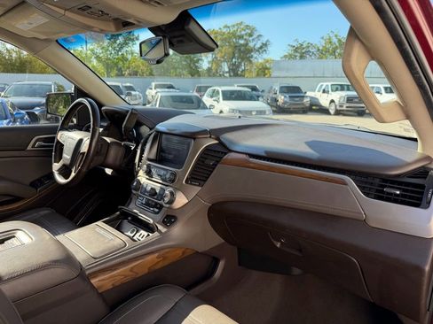Used 2019 GMC Yukon XL Denali RWD image 17