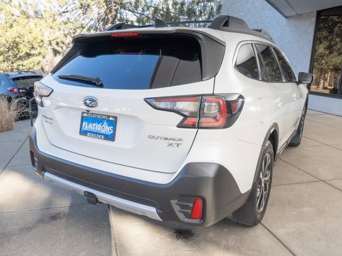 Used 2022 Subaru Outback Limited XT image 6