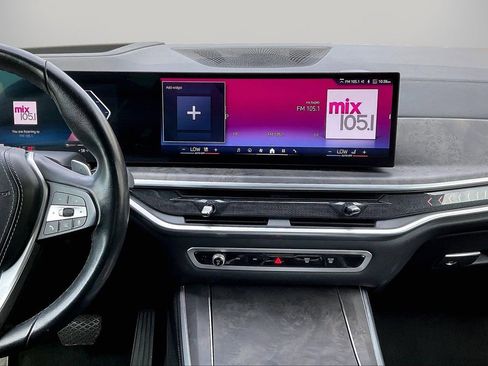 Used 2024 BMW X5 xDrive40i AWD/4WD image 13