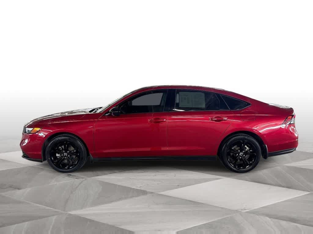 Used 2025 Honda Accord SE image 5