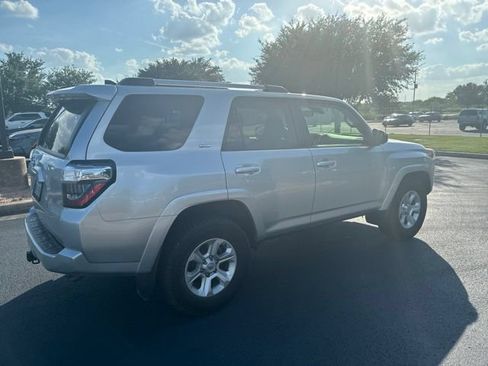 Used 2024 Toyota 4Runner SR5 RWD image 5
