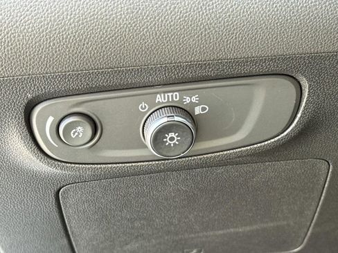 Certified 2025 Buick Encore GX Preferred image 20