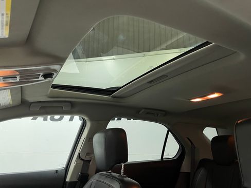 Used 2015 Chevrolet Equinox LTZ image 11