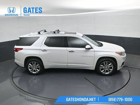 Used 2021 Chevrolet Traverse High Country w/ LPO, Floor Liner Package AWD/4WD image 56