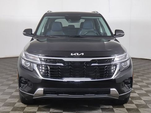 Used 2024 Kia Seltos S AWD/4WD image 11