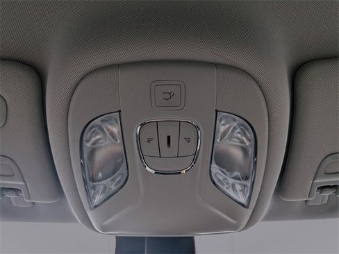 Used 2022 Jeep Compass Latitude w/ Convenience Group image 26