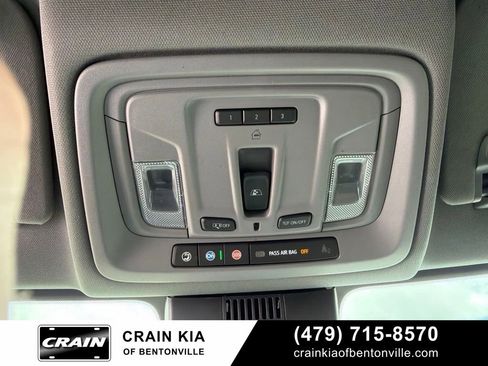 Used 2022 Chevrolet Silverado 1500 RST w/ Redline Edition AWD/4WD image 14