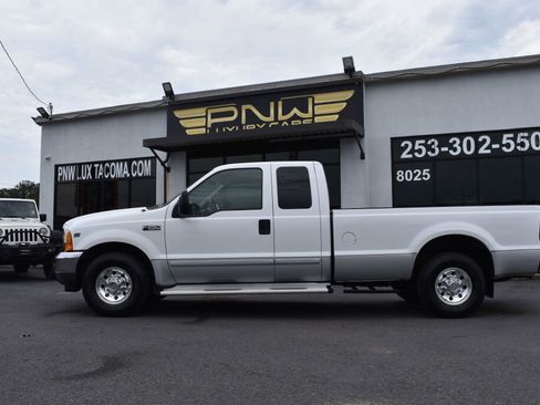 Used 2001 Ford F250 Lariat image 12