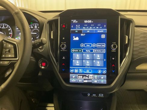 Certified 2025 Subaru Forester Limited w/ Popular Package #2 AWD/4WD image 28
