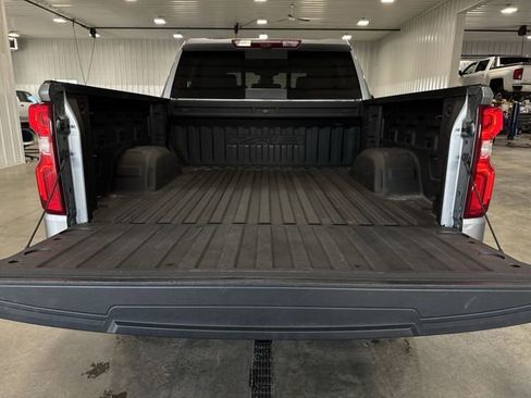 Used 2023 Chevrolet Silverado 1500 ZR2 w/ Technology Package AWD/4WD image 25
