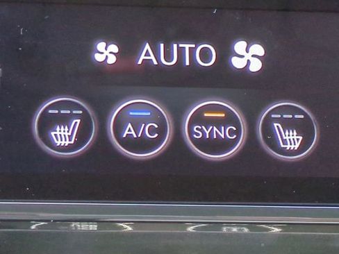 New 2026 Genesis G70 2.5T image 21