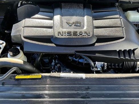 Used 2024 Nissan Titan PRO-4X w/ Pro-4x Convenience Package image 29