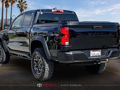 Used 2024 Chevrolet Colorado ZR2 w/ ZR2 Convenience Package III AWD/4WD image 4