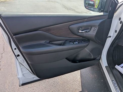 Certified 2024 Nissan Murano Platinum w/ Cargo Package AWD/4WD image 14