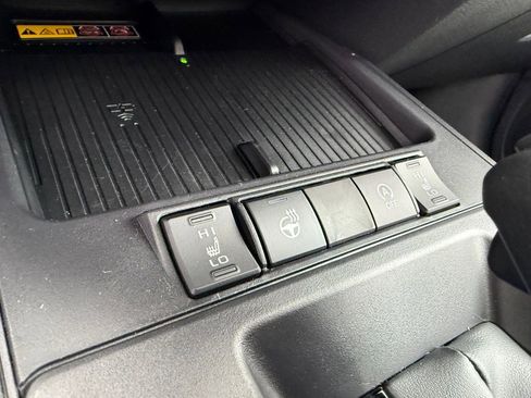 New 2026 Toyota Corolla Cross LE AWD/4WD image 21