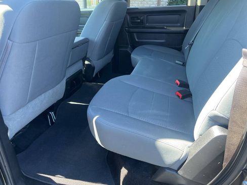 Used 2015 RAM 1500 Express AWD/4WD image 27