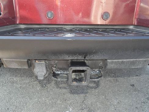 Used 2015 Nissan Armada SV AWD/4WD image 16