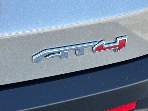 Used 2023 GMC Acadia AT4 w/ Trailering Package image 8