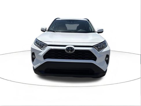 Used 2021 Toyota RAV4 XLE FWD image 8