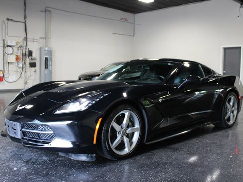 Used 2014 Chevrolet Corvette Stingray Coupe w/ 2LT Preferred Equipment Group RWD image 7