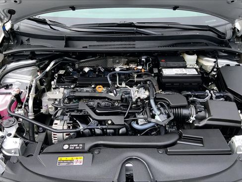 Certified 2025 Toyota Corolla LE image 30