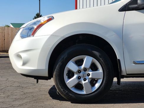Used 2013 Nissan Rogue S AWD/4WD image 13