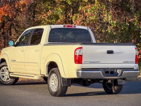 Used 2005 Toyota Tundra SR5 image 8