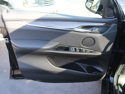 Used 2018 BMW X5 xDrive35i image 18