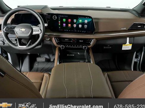 New 2026 Chevrolet Suburban High Country w/ Sun And Tow Package AWD/4WD image 20