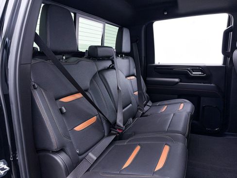 Used 2024 GMC Sierra 2500 AT4 w/ AT4 Premium Plus Package image 41